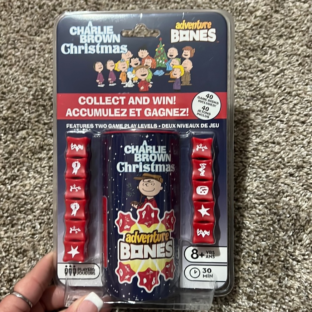 BRAND NEW: A Charlie Brown Christmas “Adventure BONES” Dice game